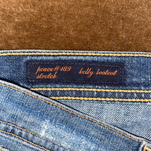 Citizens of Humanity Limited Edition Bootcut Flare Jean - Picture 6 of 7